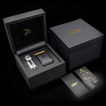 39MM Visionary Plain Case & Green Dial Watch - Yellow Gold